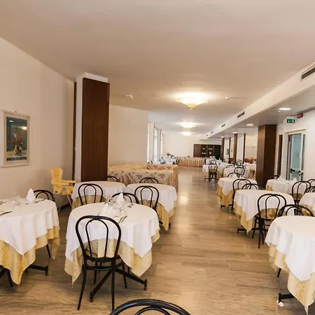 Diplomatic Hotel Cesenatico