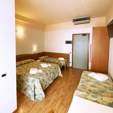 Diplomatic 3* Cesenatico