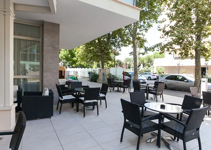 Hotel Diplomatic - Bianchi 3*