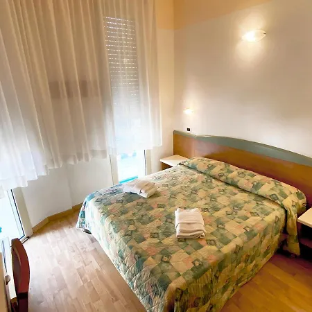 Hotel Diplomatic 3*