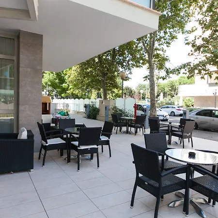 Hotel Diplomatic - Bianchi 3*