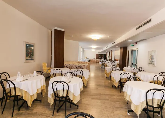 Diplomatic Hotel Cesenatico
