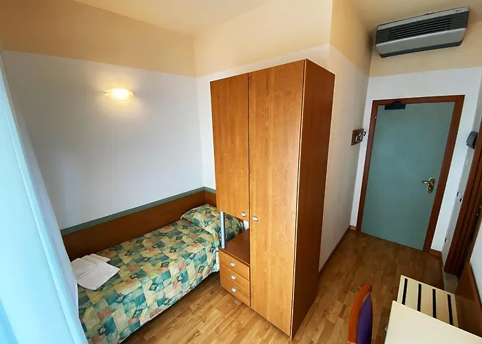 Ξενοδοχείο Diplomatic - Bianchi