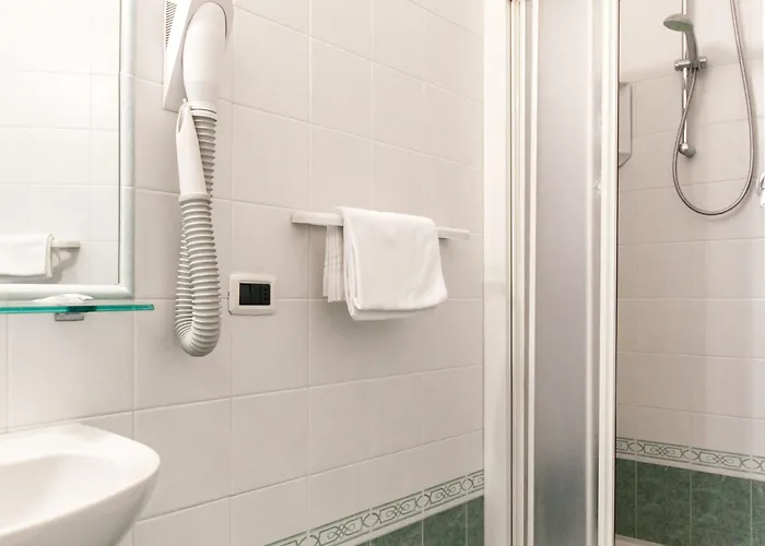 Hotel Diplomatic - Bianchi Cesenatico